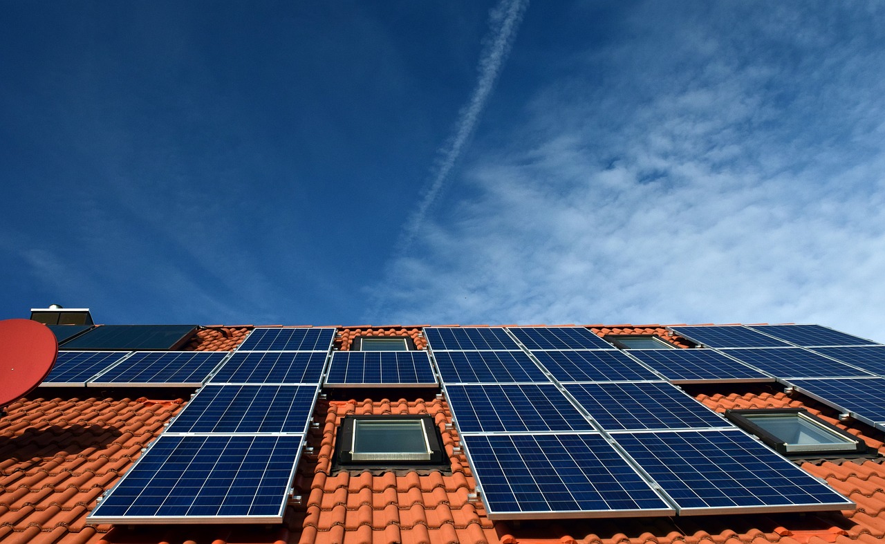 No momento, você está visualizando Painel Solar Fotovoltaico: Tudo o que Você Precisa Saber